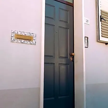 Flat With High Speed Internet *