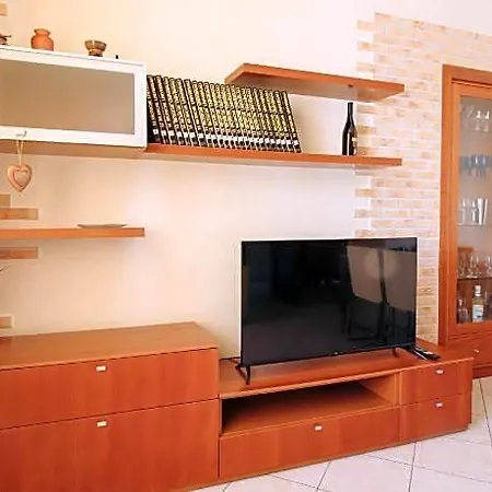 Flat With High Speed Internet Tocco da Casauria