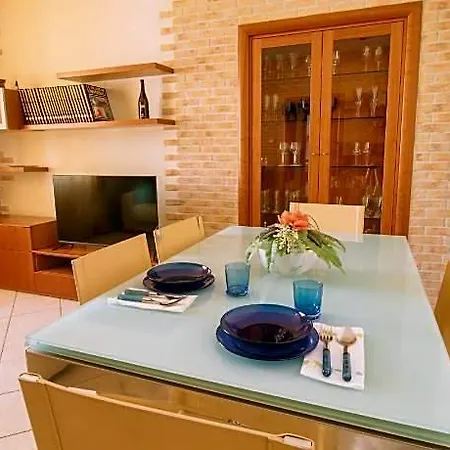 Flat With High Speed Internet Apartment